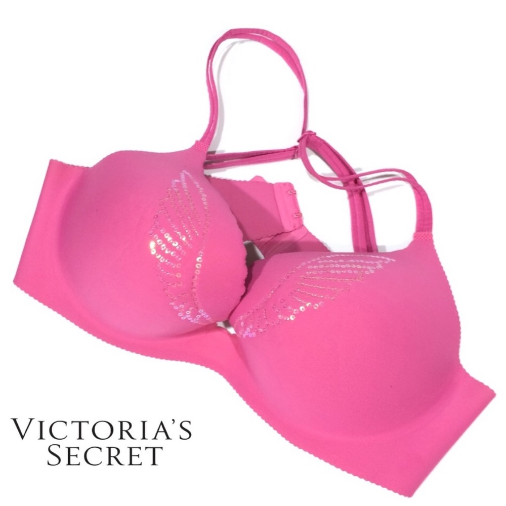 Victoria’s Secret in breeze push up bra